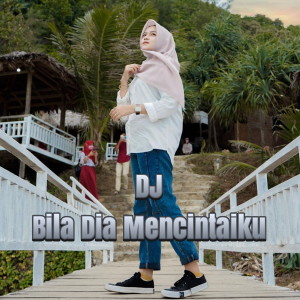 Dengarkan Bila Dia Mencintaiku (Remix) lagu dari It's Me dengan lirik