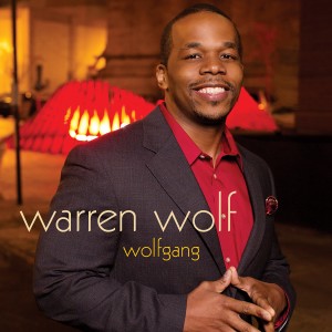ดาวน์โหลดและฟังเพลง Grand Central พร้อมเนื้อเพลงจาก Warren Wolf
