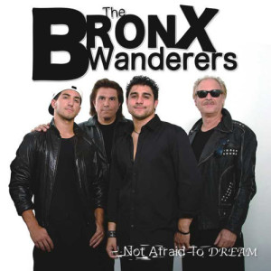 收聽The Bronx Wanderers的Because / I'm Still Standing歌詞歌曲