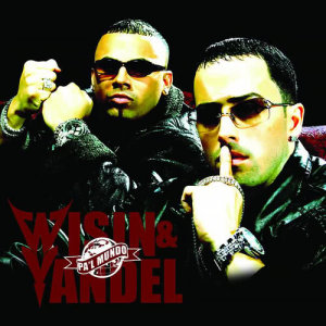 收聽Wisin的Fuera De Base歌詞歌曲