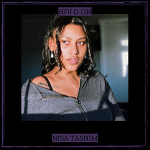 Hold On dari Nisa Tasnim