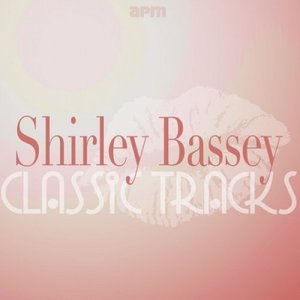 收聽Shirley Bassey的Kiss Me Honey Honey歌詞歌曲