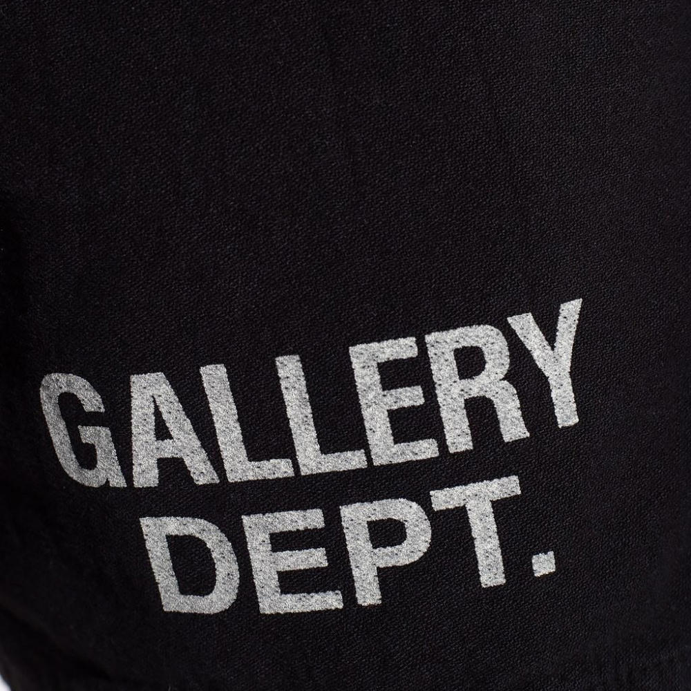 Gallery Dept (feat. CHA$EMONEY) (Explicit)
