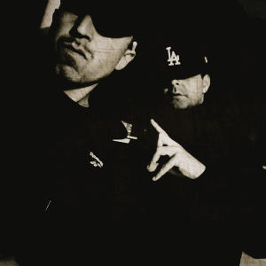 收聽patorro的BUSCANDO LA SALIDA (feat. KUST) (Explicit)歌詞歌曲