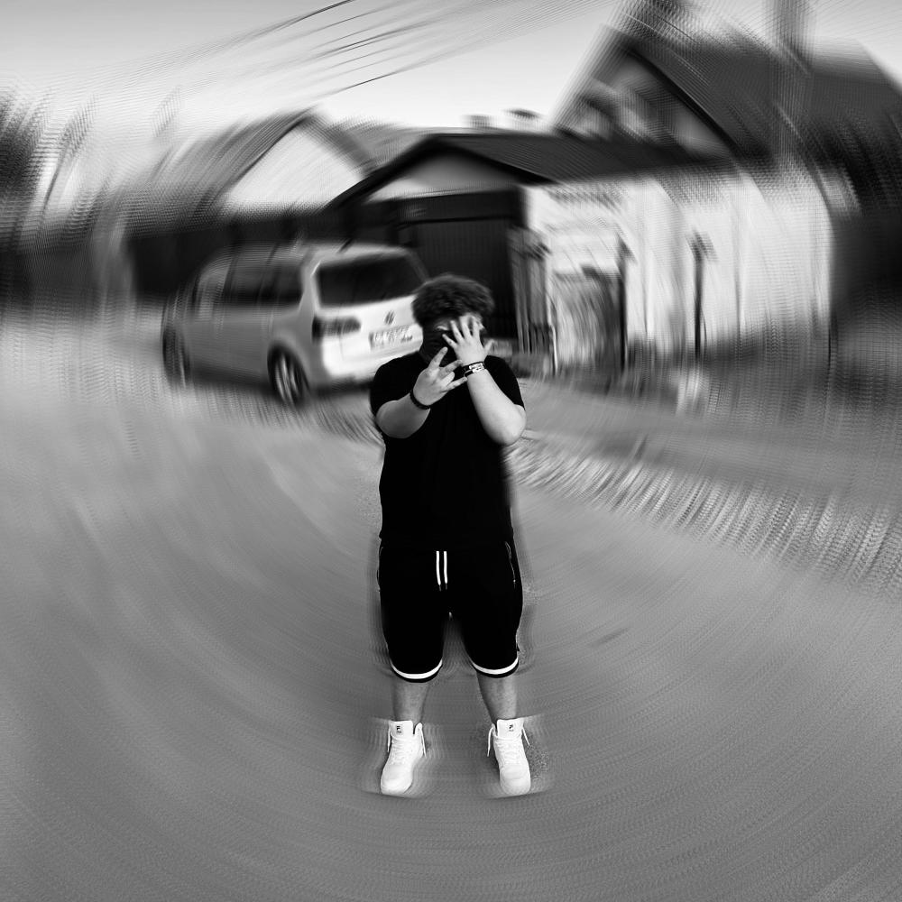 Ma Subestimeaza (Explicit)
