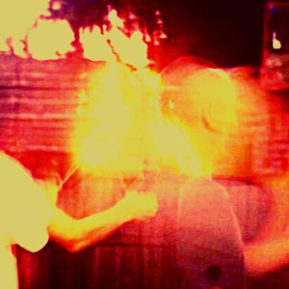 Red/Last week i saw red (Alternative mix|Explicit)