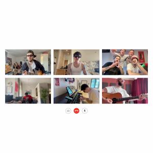 default playlist img
