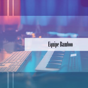 收听La Giorgia的Attilium歌词歌曲