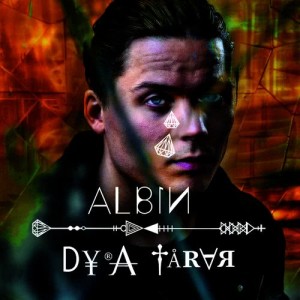 ดาวน์โหลดและฟังเพลง Korthus พร้อมเนื้อเพลงจาก Albin