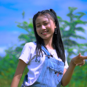 Erlian Sari Phit的專輯Juragan Empang Runtah Egois Dj Remix