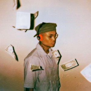 Dengarkan lagu $$$$ nyanyian Yeek dengan lirik