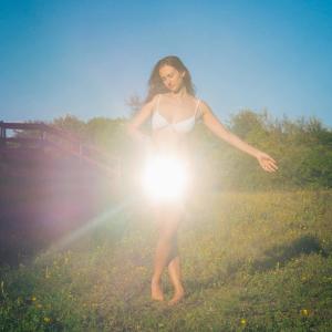 收聽Camille Schmidt的Cult in Denver歌詞歌曲