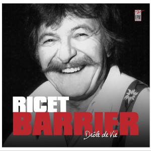 Dengarkan lagu Le crieur de journaux nyanyian Ricet Barrier dengan lirik
