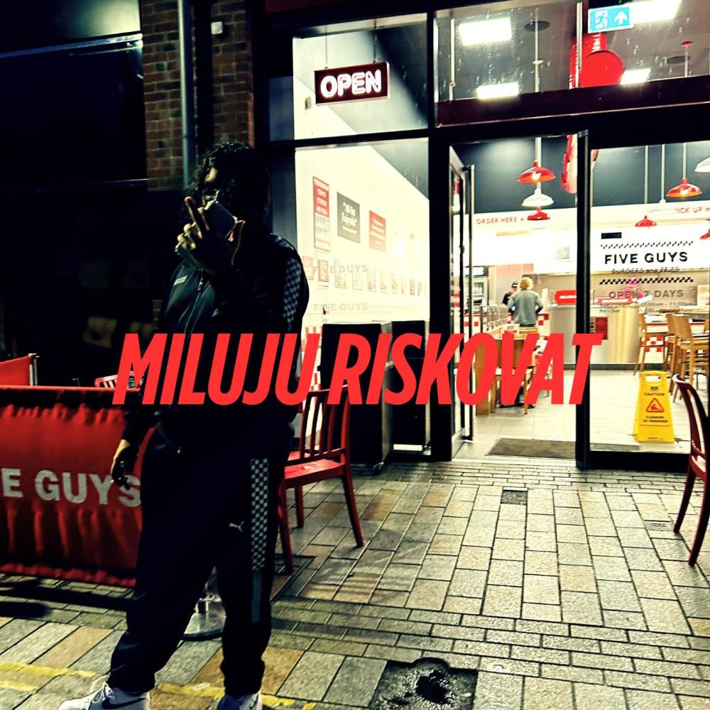 Miluju riskovat (Explicit)