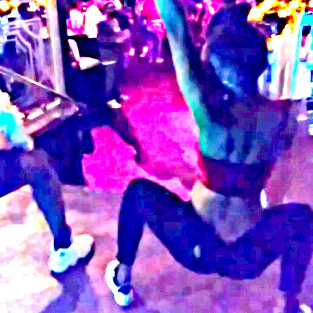 She Let Me Bang (Explicit)