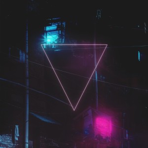 Dengarkan lagu At Night (ALRT Remix) nyanyian 3LAU dengan lirik