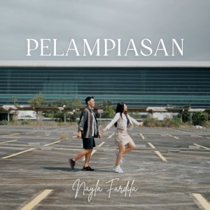 收聽Nayla Fardila的Pelampiasan歌詞歌曲