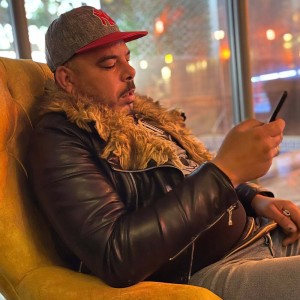 Listen to El Kebda Ma3ndich song with lyrics from Chinwa Problem