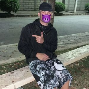 Listen to ELA FALA QUE TE AMA (Explicit) song with lyrics from VDA HITS