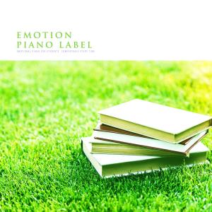 Dengarkan Violet Cloud lagu dari 다래 dengan lirik