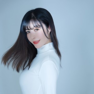 Listen to 潮汐线伴奏 (伴奏) song with lyrics from 赵采儿