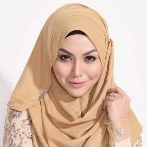 Listen to Mengapa (Minus One) song with lyrics from Anis Al-Idrus