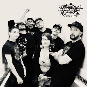 收聽Outstanding Citizens Collective的Well Worded (feat. Fred Been Stoned, Anthonius Monk, Fluid, O.G. Willikers, Landon Wordswell, AuxAudio & the Disciple) (Explicit)歌詞歌曲