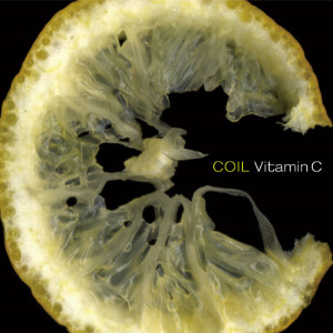 ดาวน์โหลดและฟังเพลง Niji No Kioku พร้อมเนื้อเพลงจาก COIL
