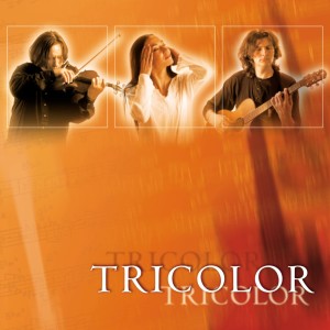 ดาวน์โหลดและฟังเพลง OM พร้อมเนื้อเพลงจาก Tricolor