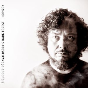 收聽Sigurdur Rögnvaldsson的Horizon歌詞歌曲