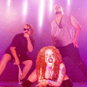 收聽nuepa的PUSSY POP (feat. Count Klassy & Vanessa Tavares) (Explicit)歌詞歌曲