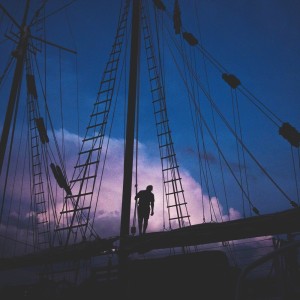 收听Moody Jr.的Sinking Ship歌词歌曲