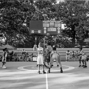 ดาวน์โหลดและฟังเพลง What's the Plan (Explicit) พร้อมเนื้อเพลงจาก Fabes