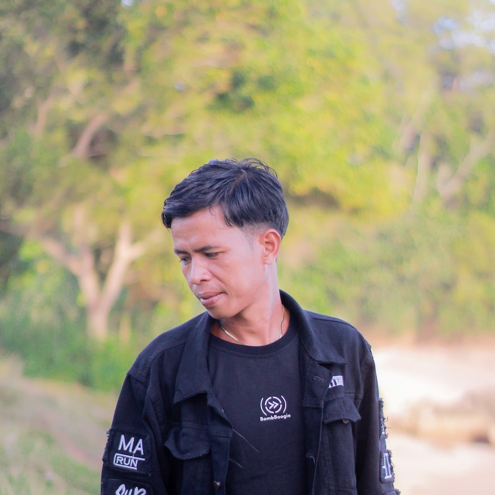 Cuma Gata Sidroe