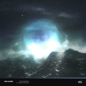收聽Max Olsen的Two Worlds (Radio Edit)歌詞歌曲