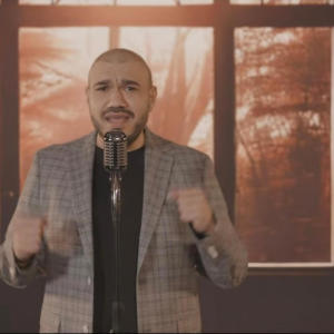 收聽Florin Purice的N-o supara pe mama ta歌詞歌曲