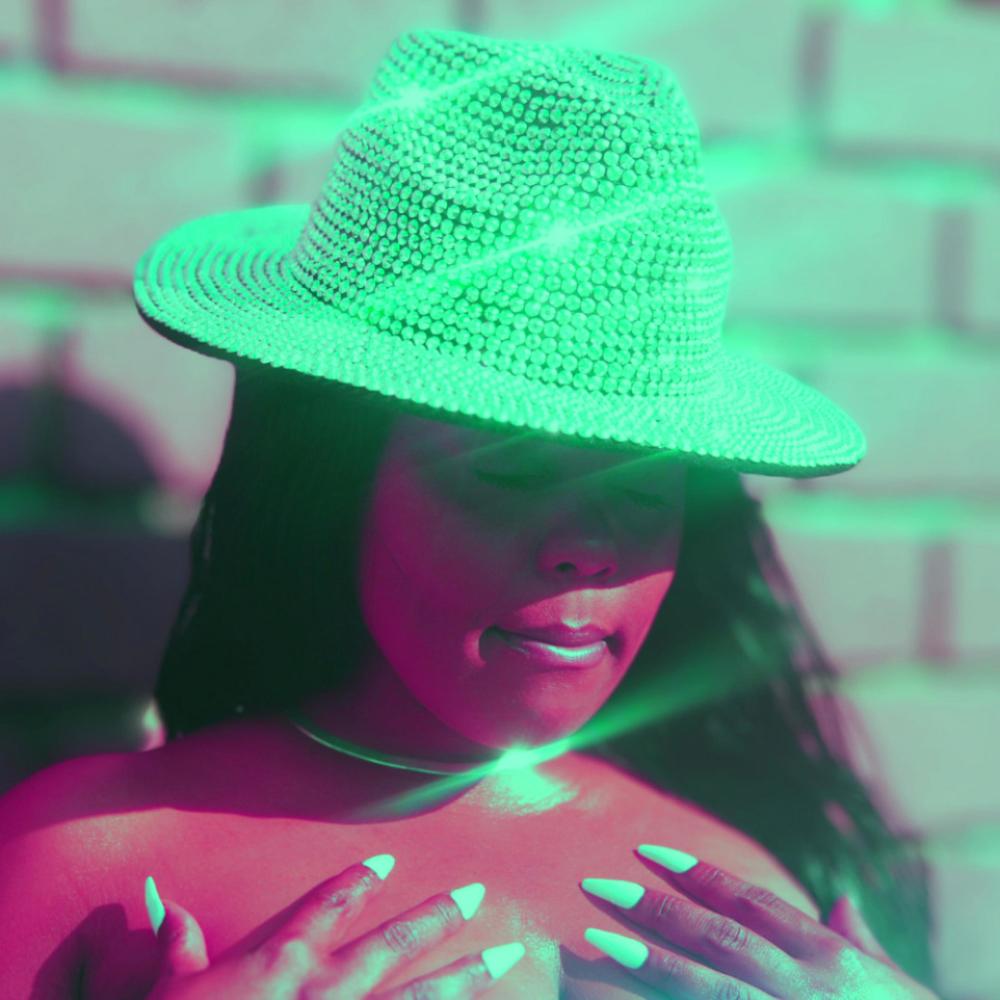 Draws (Slowed) (Explicit)