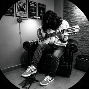 default playlist img