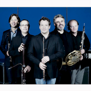 Les Vents Français ดาวน์โหลดและฟังเพลงฮิตจาก Les Vents Français