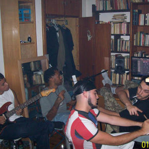 default playlist img