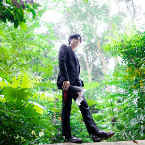 Listen to Cinta Yang Tak Sama song with lyrics from Dandy Hendstyo