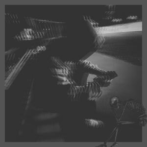 收听Tre Swervin的Di$continued (feat. Kubsy) (Explicit)歌词歌曲