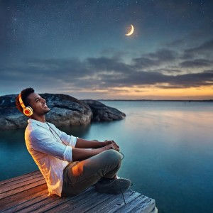 ดาวน์โหลดและฟังเพลง Gentle Tones Night Rest พร้อมเนื้อเพลงจาก Catch Your Dream