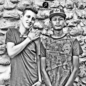 ดาวน์โหลดและฟังเพลง Deja Que Te Ame (Explicit) พร้อมเนื้อเพลงจาก Alexis Mito