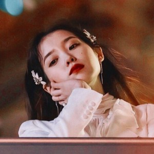 收聽FreeQn的能看見我的心嗎（Can you see my heart） (cover: heize) (完整版)歌詞歌曲