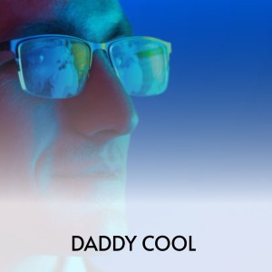 收听Elvis Presley的The Girl of My Best Friend歌词歌曲