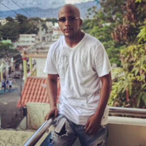 Dengarkan Yo Lo Prendi lagu dari King Lebronrd dengan lirik