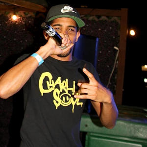 default playlist img