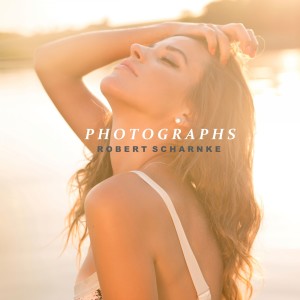 收聽Robert Scharnke的Photographs歌詞歌曲