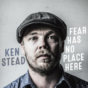 Dengarkan Big Blue Eyes lagu dari Ken Stead dengan lirik